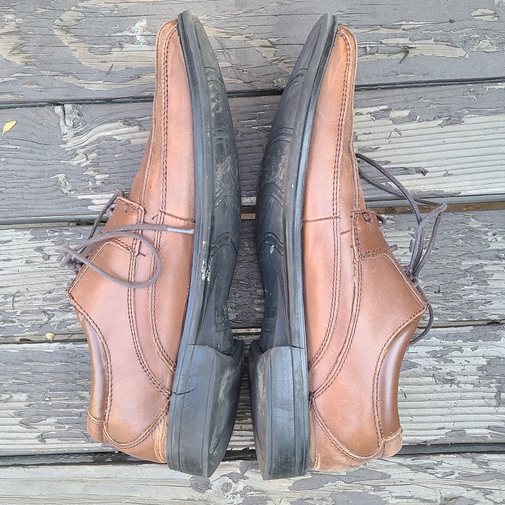 Dockers Brown Derby Brogue Cap Toe Oxford Shoe | 9 - Picture 8 of 13
